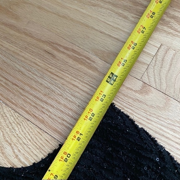 Collective Concepts Metallic Knit Top Sz Medium - Picture 8 of 9